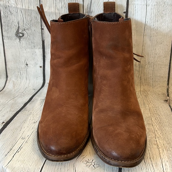 Steve Madden beautiful leather boots - Picture 2 of 9